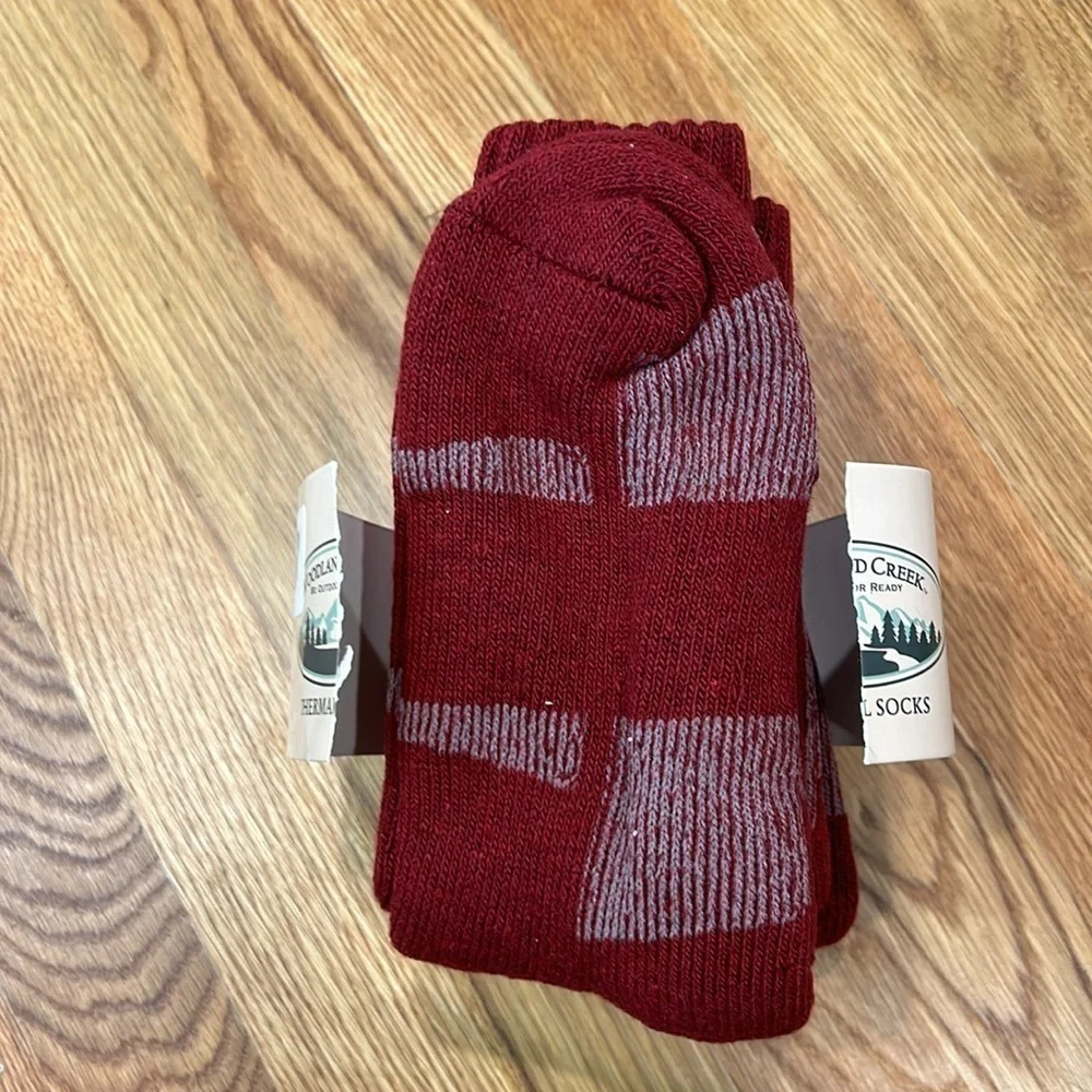 New Woodland Creek outdoor thermal socks cranberry red shoe size 4-10.5 pack 3